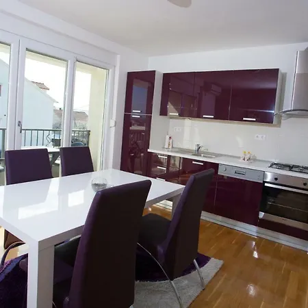 Apartment Apartments Mm *