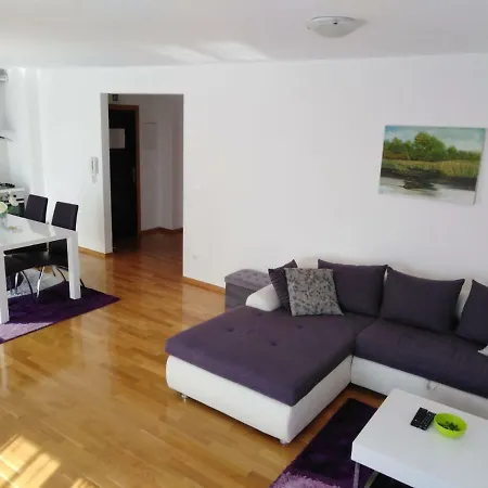 Apartment Apartments Mm